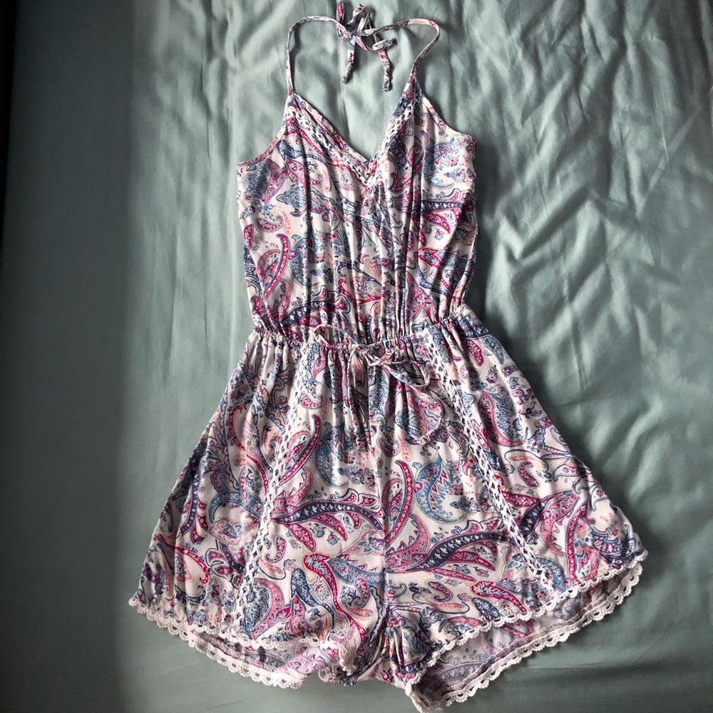 Hollister romper